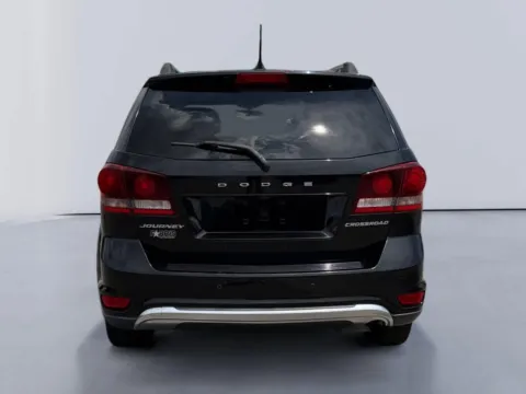 More photos of 2016 Dodge Journey Crossroad Plus at Farris Jeep - Morristown, TN