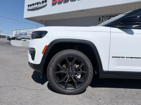 Another view of 2025 Jeep Grand Cherokee Limited for sale in Morristown, TN at Farris Jeep - Morristown