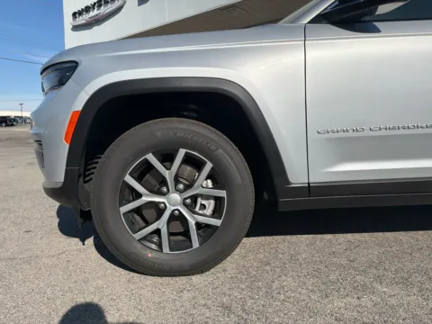 Another view of 2025 Jeep Grand Cherokee L Limited for sale in Morristown, TN at Farris Jeep - Morristown