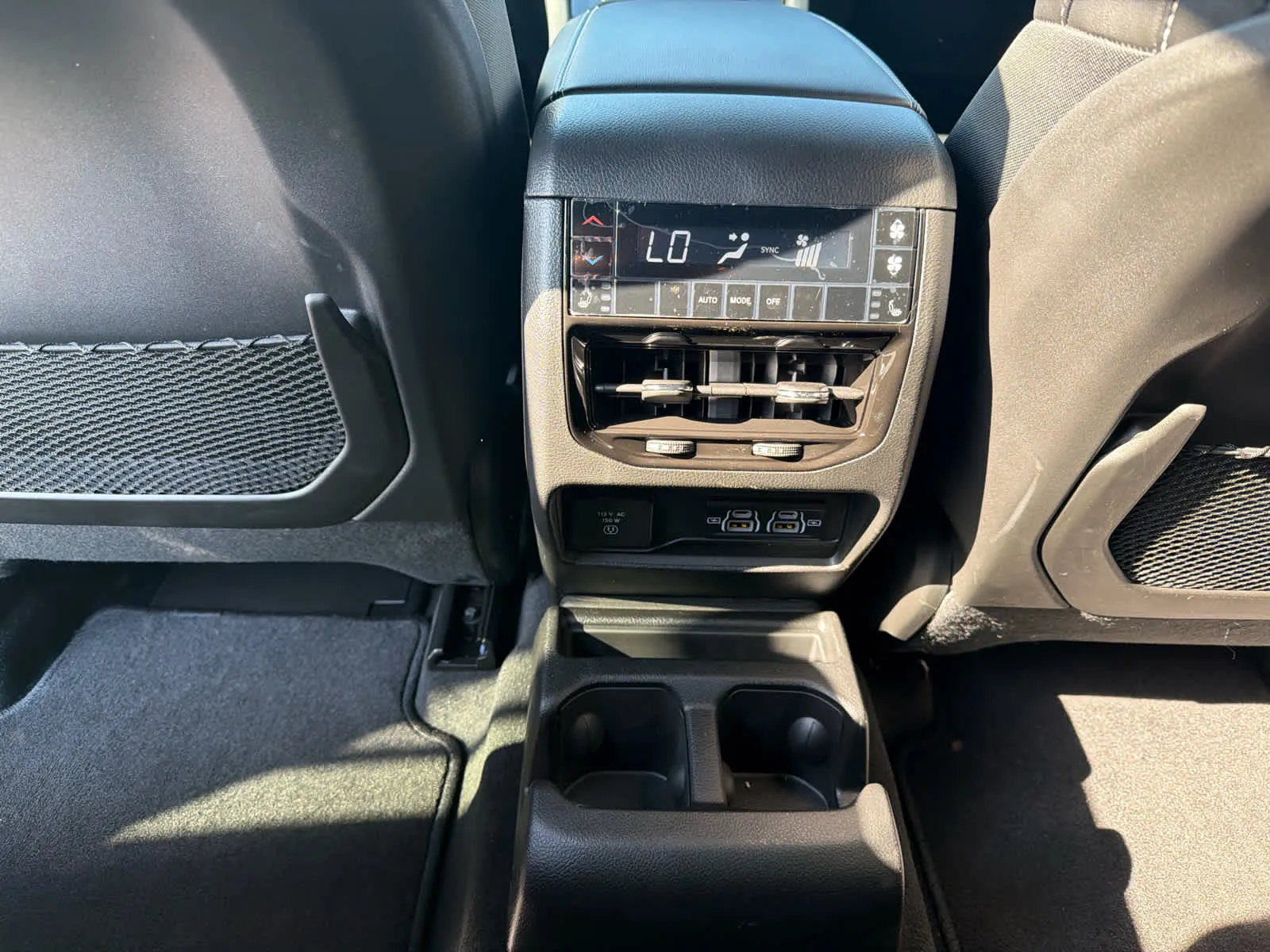 2025 Jeep Grand Cherokee L Limited - Photo 14