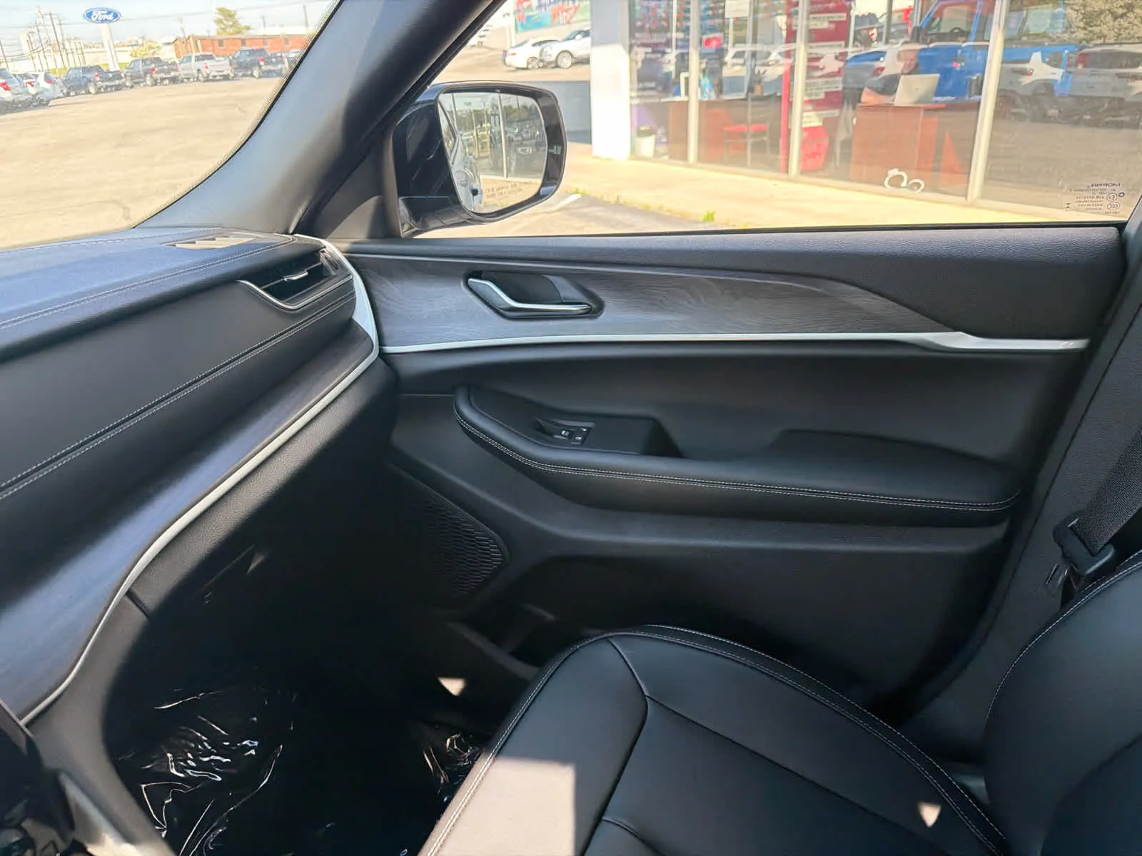2025 Jeep Grand Cherokee L Limited - Photo 33