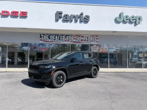 Black 2025 Jeep Grand Cherokee Altitude X for sale in Morristown, TN