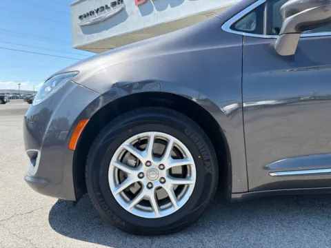 Another view of 2020 Chrysler Pacifica Touring L for sale in Morristown, TN at Farris Jeep - Morristown