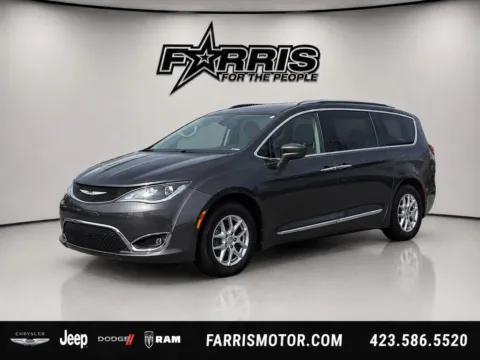 Gray 2020 Chrysler Pacifica Touring L for sale in Morristown, TN
