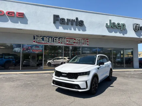 Photos of 2022 Kia Sorento SX for sale in Morristown, TN at Farris Jeep - Morristown