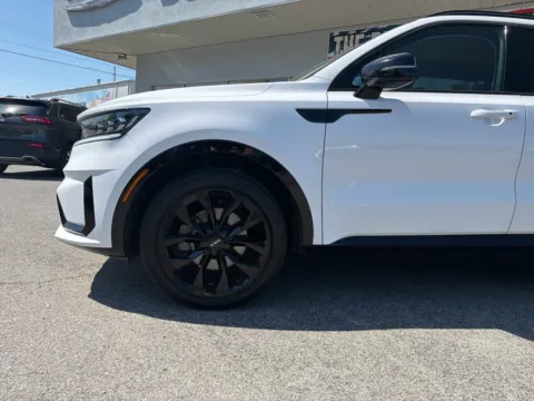 Another view of 2022 Kia Sorento SX for sale in Morristown, TN at Farris Jeep - Morristown