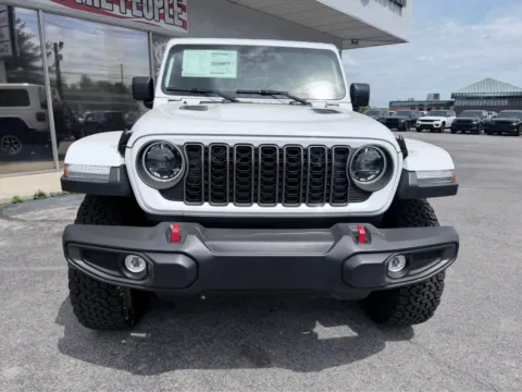 More photos of 2025 Jeep Wrangler Rubicon at Farris Jeep - Morristown, TN
