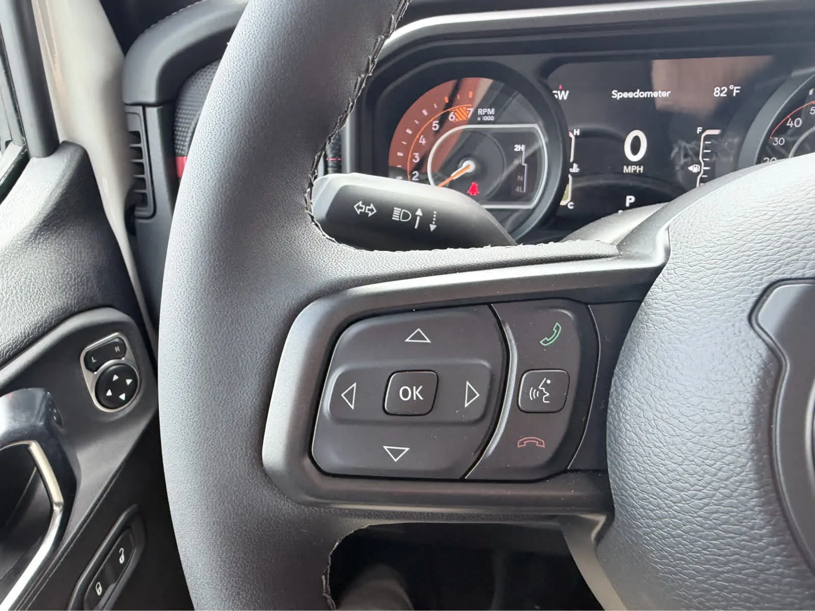 2025 Jeep Wrangler 4-Door Rubicon - Photo 22