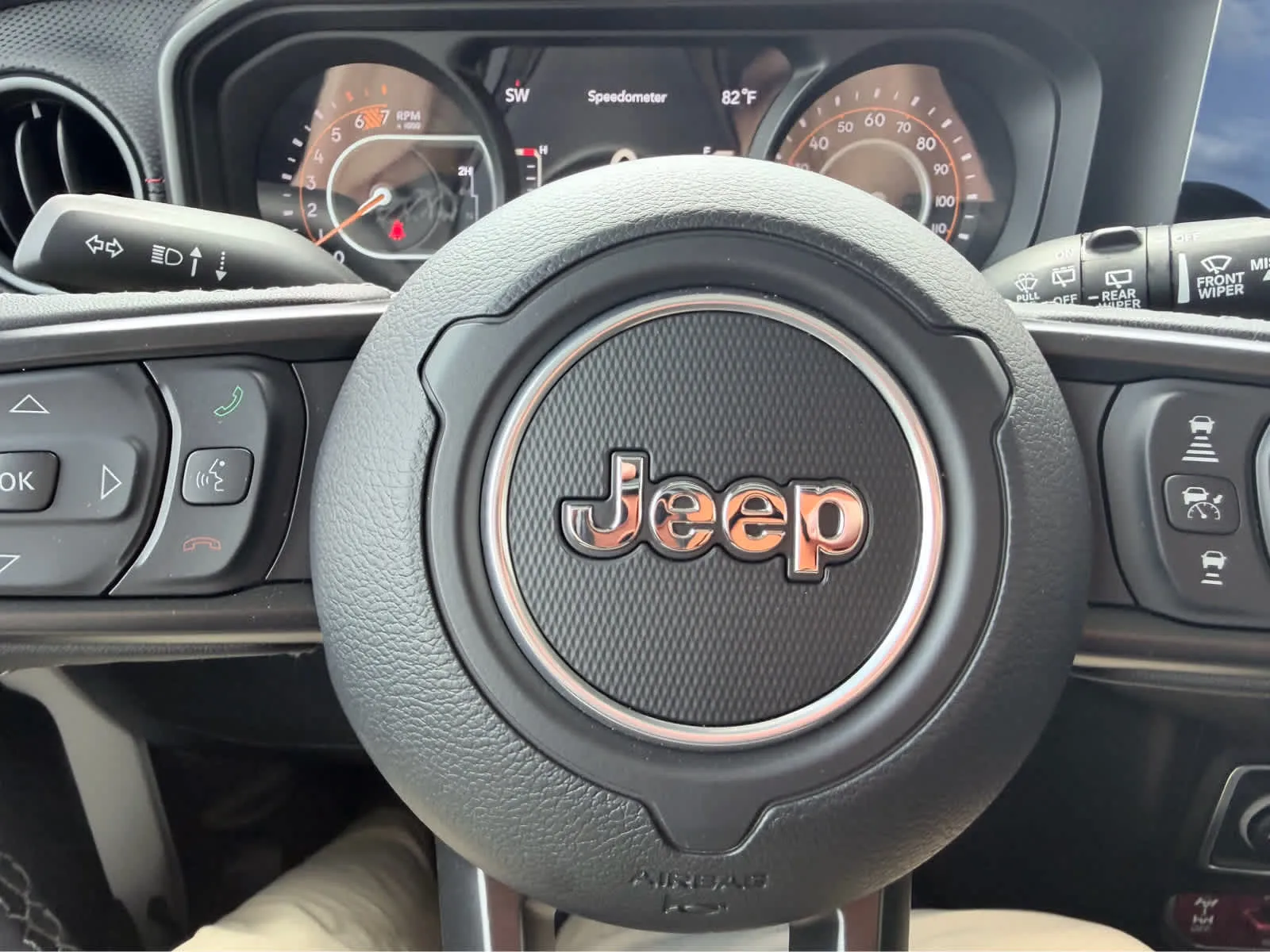 2025 Jeep Wrangler 4-Door Rubicon - Photo 23