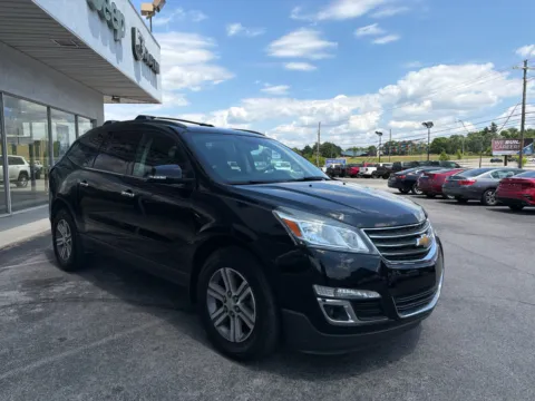 More photos of 2017 Chevrolet Traverse LT at Farris Jeep - Morristown, TN
