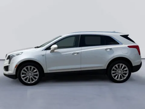 Photos of 2017 Cadillac XT5 Platinum AWD for sale in Morristown, TN at Farris Jeep - Morristown