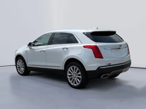 Another view of 2017 Cadillac XT5 Platinum AWD for sale in Morristown, TN at Farris Jeep - Morristown