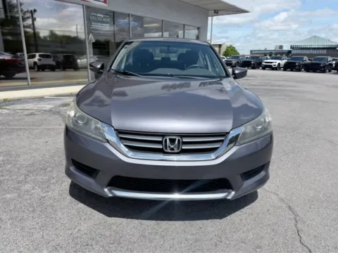 More photos of 2014 Honda Accord LX at Farris Jeep - Morristown, TN