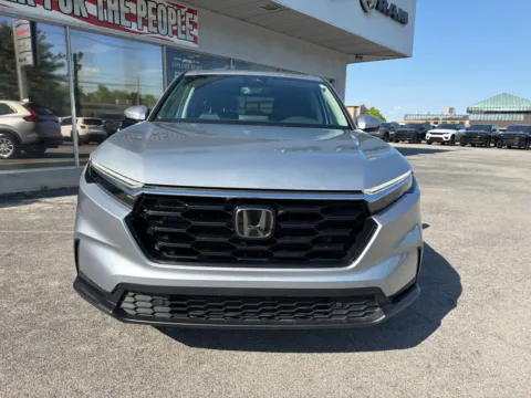 More photos of 2025 Honda CR-V EX-L at Farris Jeep - Morristown, TN