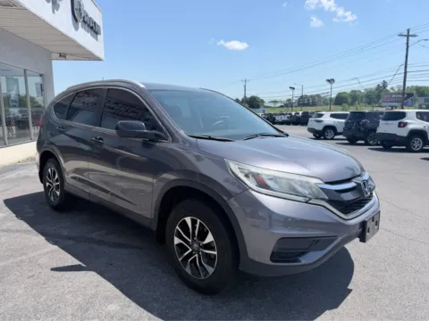 More photos of 2015 Honda CR-V LX at Farris Jeep - Morristown, TN