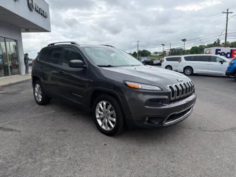 More photos of 2016 Jeep Cherokee Limited at Farris Jeep - Morristown, TN