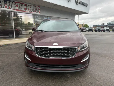 More photos of 2019 Kia Sedona EX at Farris Jeep - Morristown, TN
