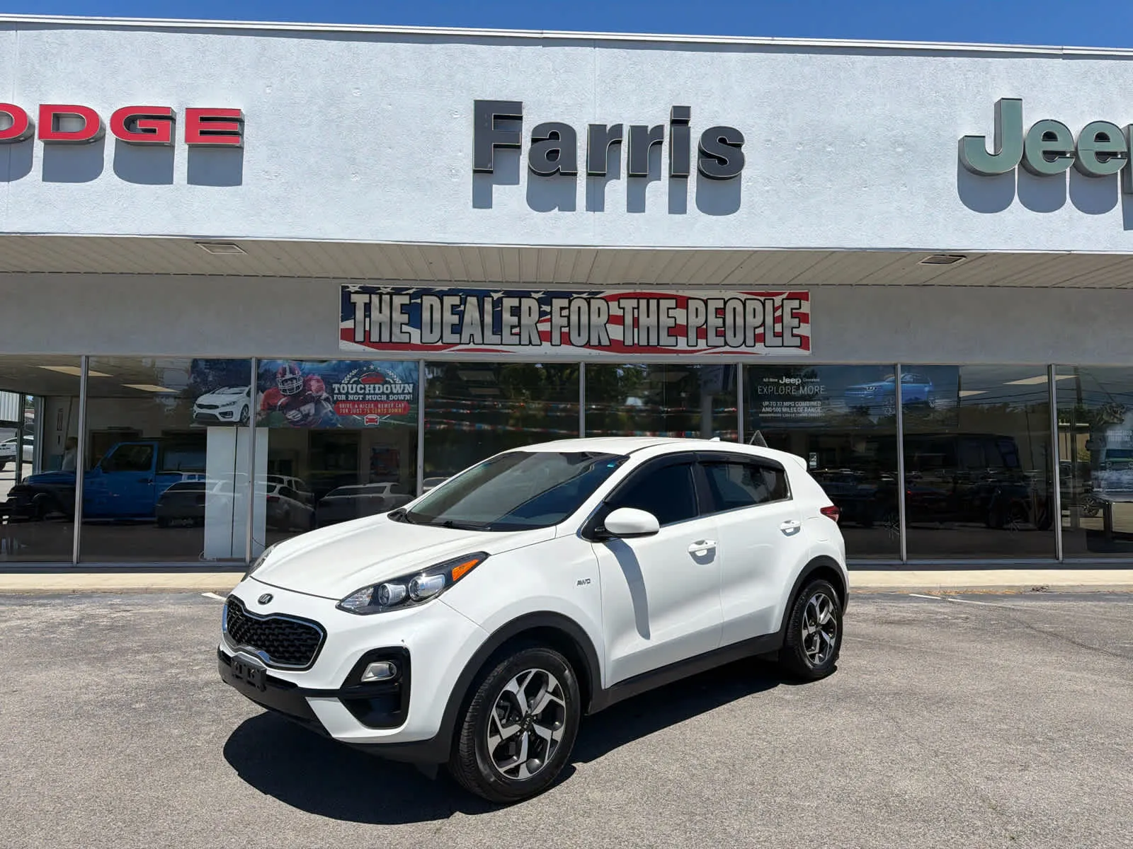 White 2021 Kia Sportage LX for sale in Morristown, TN