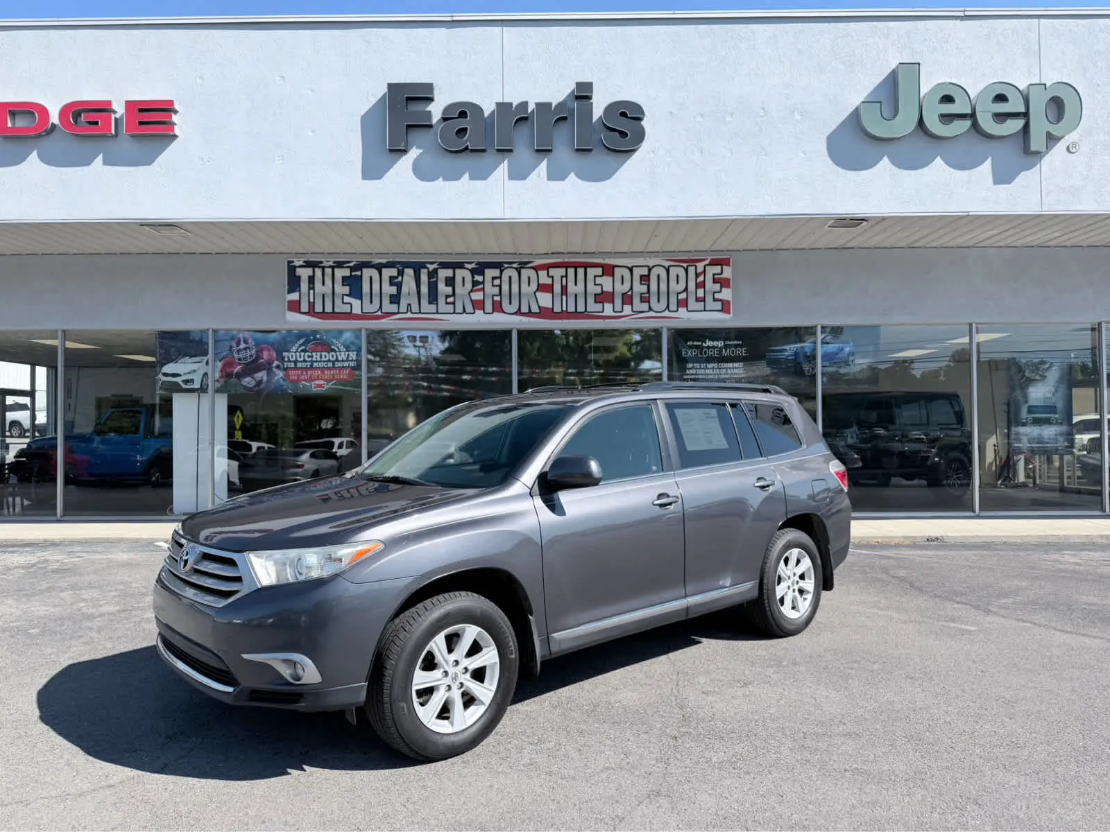Gray 2012 Toyota Highlander SE for sale in Morristown, TN