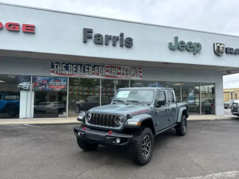 Photos of 2026 Jeep Gladiator Rubicon X for sale in Morristown, TN at Farris Jeep - Morristown