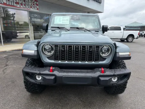 More photos of 2026 Jeep Gladiator Rubicon X at Farris Jeep - Morristown, TN