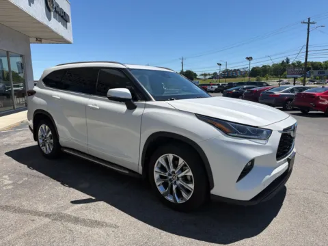 More photos of 2021 Toyota Highlander Limited at Farris Jeep - Morristown, TN