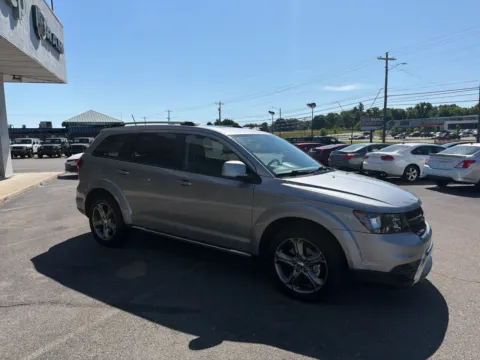 More photos of 2017 Dodge Journey Crossroad Plus at Farris Jeep - Morristown, TN
