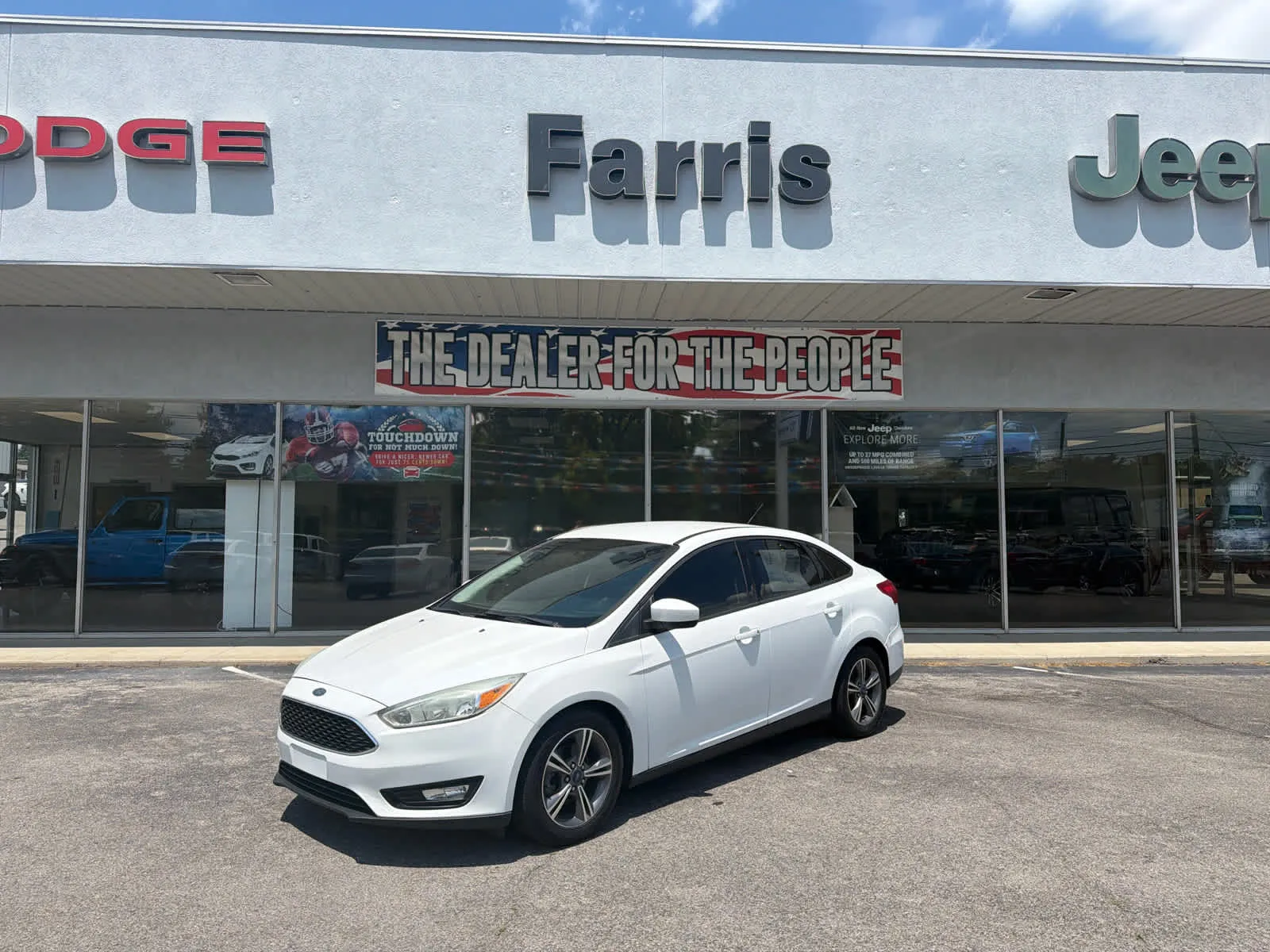 White 2018 Ford Focus SE for sale in Morristown, TN