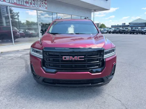 More photos of 2023 GMC Acadia SLT at Farris Jeep - Morristown, TN