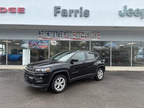 Black 2024 Jeep Compass Latitude for sale in Morristown, TN