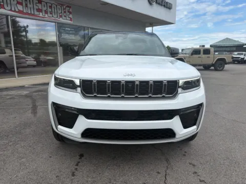 More photos of 2026 Jeep Grand Cherokee L Summit at Farris Jeep - Morristown, TN