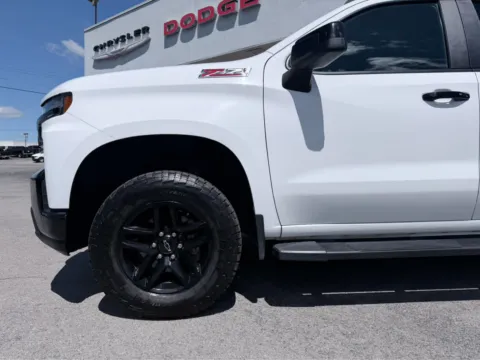 Another view of 2021 Chevrolet Silverado 1500 LT Trail Boss for sale in Morristown, TN at Farris Jeep - Morristown