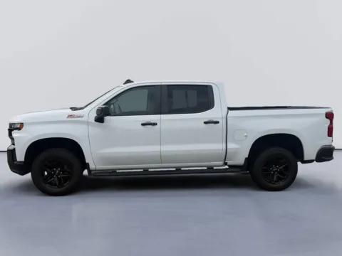 Photos of 2021 Chevrolet Silverado 1500 LT Trail Boss for sale in Morristown, TN at Farris Jeep - Morristown
