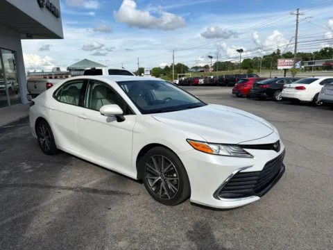 More photos of 2022 Toyota Camry XLE at Farris Jeep - Morristown, TN