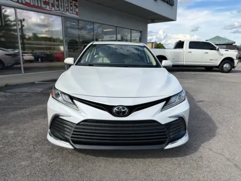 More photos of 2022 Toyota Camry XLE at Farris Jeep - Morristown, TN