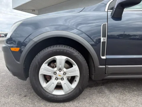 Photos of 2015 Chevrolet Captiva Sport Fleet LS for sale in Morristown, TN at Farris Jeep - Morristown