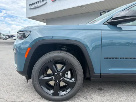Another view of 2026 Jeep Grand Cherokee L Limited for sale in Morristown, TN at Farris Jeep - Morristown