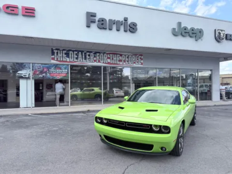 Photos of 2015 Dodge Challenger R/T for sale in Morristown, TN at Farris Jeep - Morristown