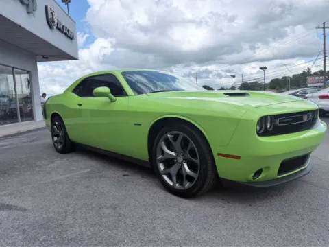 More photos of 2015 Dodge Challenger R/T at Farris Jeep - Morristown, TN
