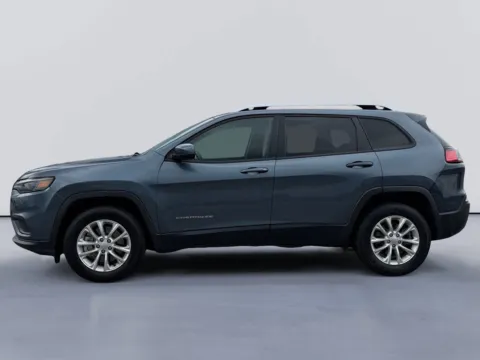 Photos of 2020 Jeep Cherokee Latitude for sale in Morristown, TN at Farris Jeep - Morristown