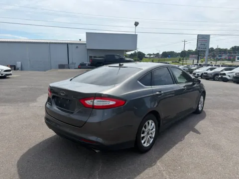 More photos of 2015 Ford Fusion S at Farris Jeep - Morristown, TN