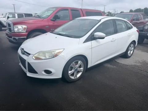 White 2014 Ford Focus SE for sale in Morristown, TN