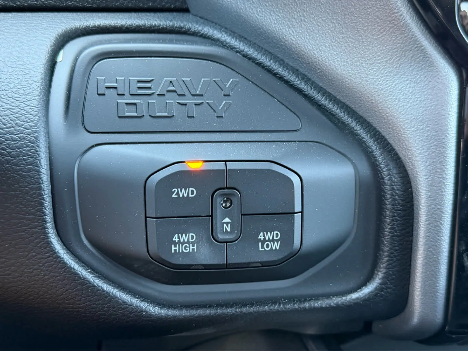 2026 RAM 3500 Laramie - Photo 16