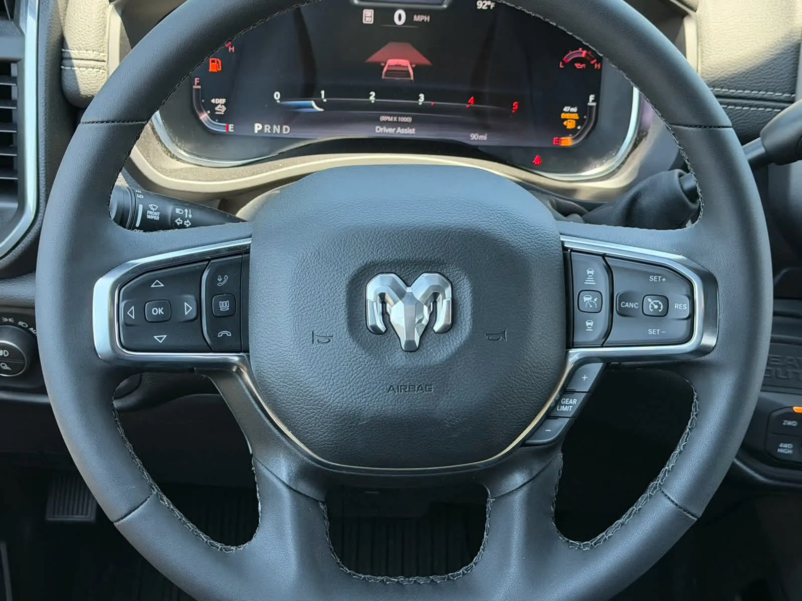 2026 RAM 3500 Laramie - Photo 20