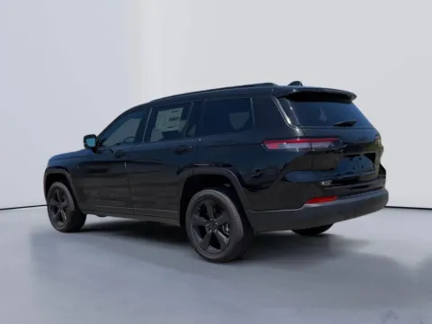 Another view of 2025 Jeep Grand Cherokee L Altitude X for sale in Morristown, TN at Farris Jeep - Morristown
