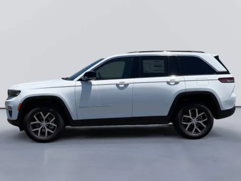 Photos of 2025 Jeep Grand Cherokee Limited for sale in Morristown, TN at Farris Jeep - Morristown