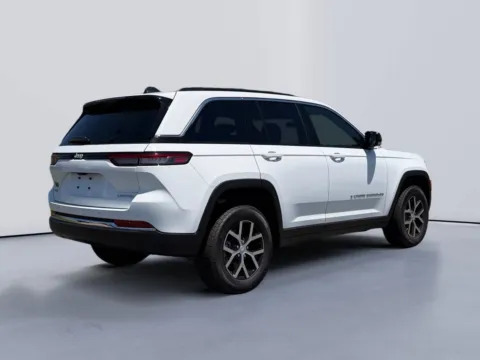More photos of 2025 Jeep Grand Cherokee Limited at Farris Jeep - Morristown, TN