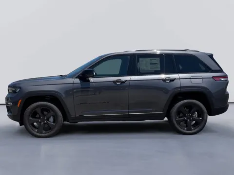 Photos of 2025 Jeep Grand Cherokee Limited for sale in Morristown, TN at Farris Jeep - Morristown