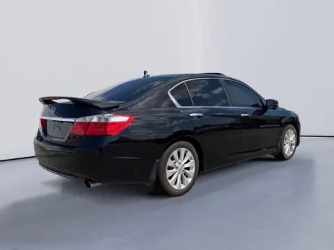 More photos of 2015 Honda Accord EX-L at Farris Jeep - Morristown, TN