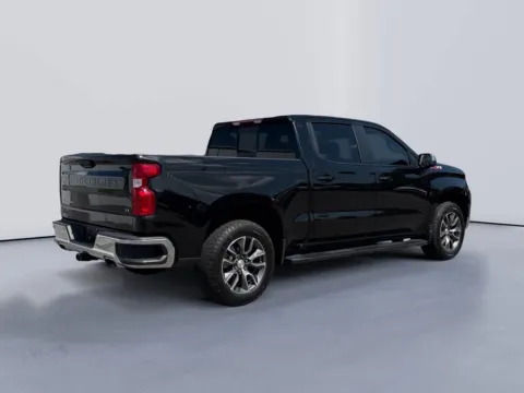 More photos of 2025 Chevrolet Silverado 1500 LT at Farris Jeep - Morristown, TN